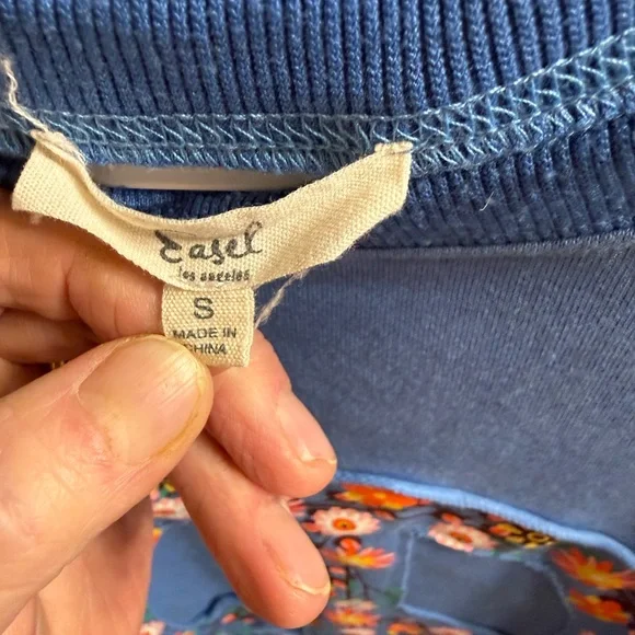 Easel Blue Top with Vibrant Floral Peace Sign Design - Picture 5 of 12